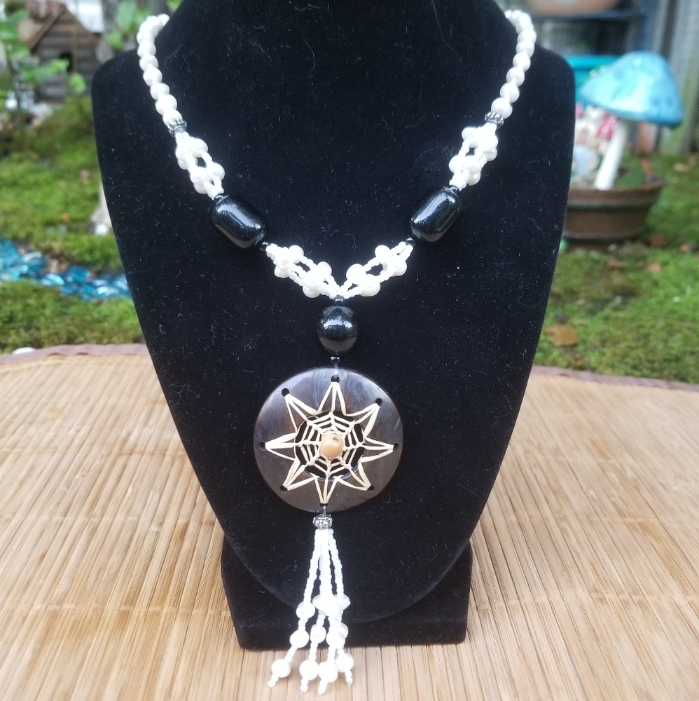 Tropical Pearl Dreamcatcher Necklace